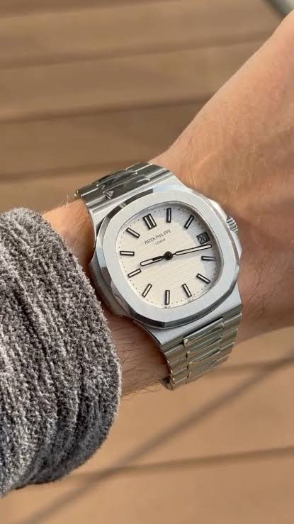 Patek Philippe Nautilus Style Stainless Steel Men's Watch – Textured White Dial